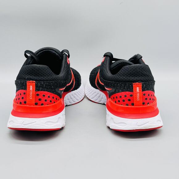 Nike Shoes Womens 7.5 Black Red React Infinity Run Flyknit Running Sneakers - Picture 8 of 13